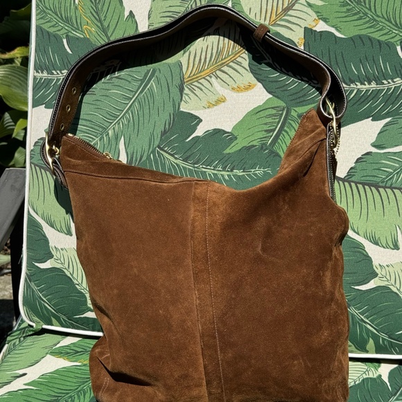 Vintage Coach Legacy XL Suede Duffle #9322 - Picture 3 of 14